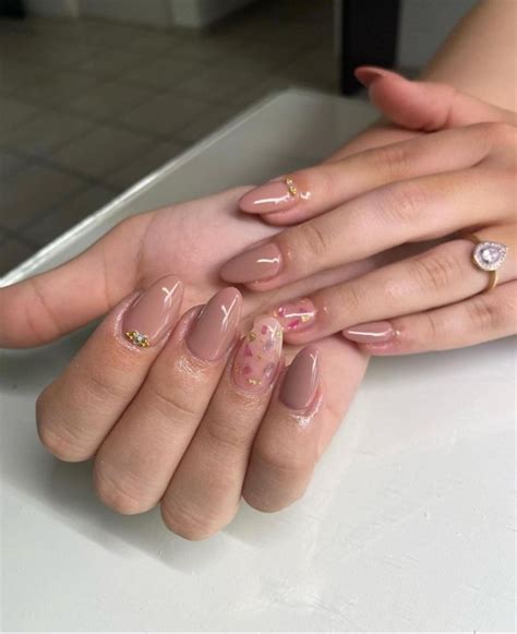 65 Stylish Ways To Wear Nude Nails 33 65 Stylish Ways To Wear Nude Nails 33